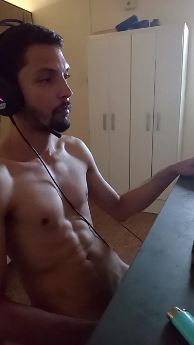 napolitano231 live cam on Cam4