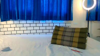 naree2 live cam on Cam4