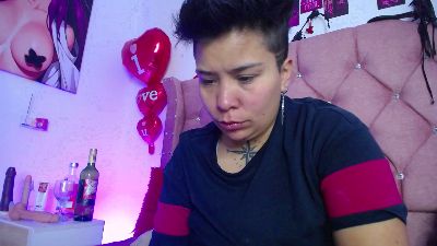 nat_evans8 live cam on Cam4