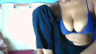 natacha1 live cam on Cam4