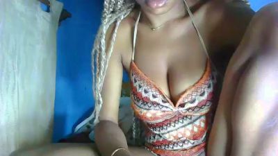natacha1 live cam on Cam4