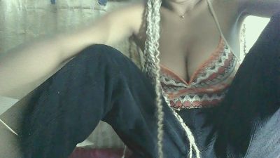 natacha1 live cam on Cam4
