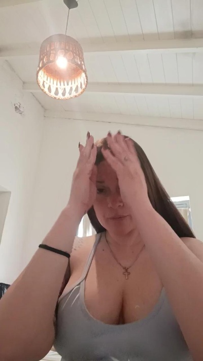 natalia1 live cam on Cam4