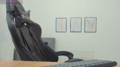 natalia_curvy live cam on Cam4