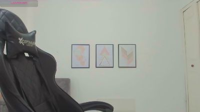 natalia_curvy live cam on Cam4