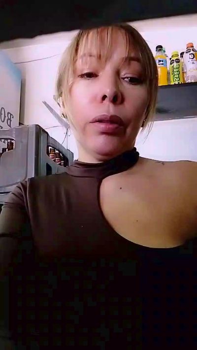 natalia_milff live cam on Cam4