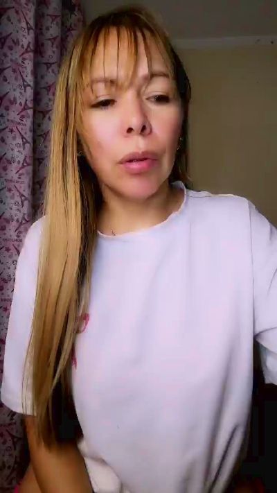 natalia_milff live cam on Cam4