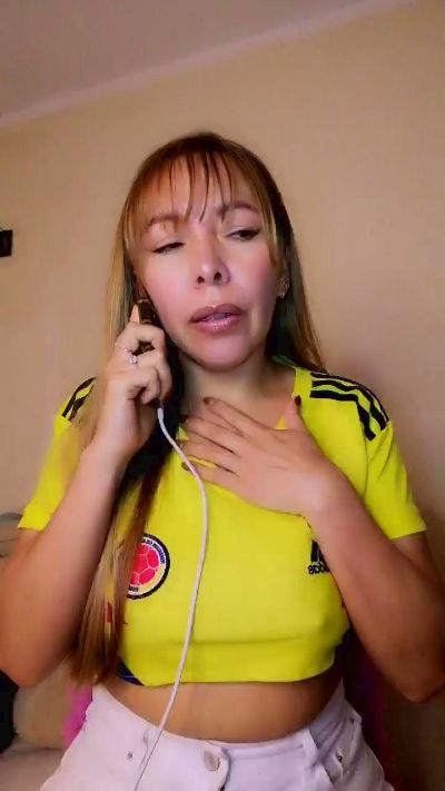natalia_milff live cam on Cam4