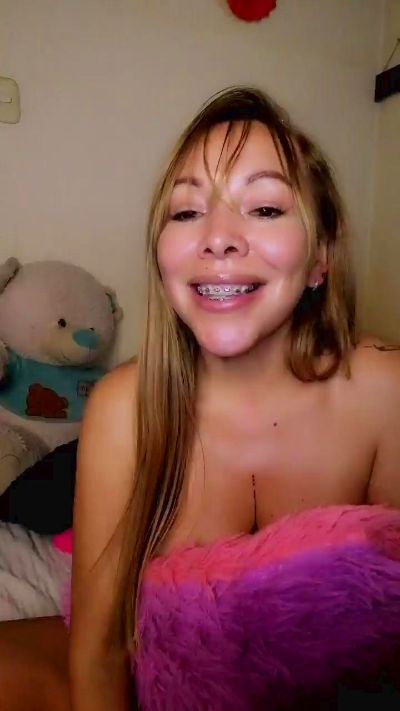 natalia_milff live cam on Cam4