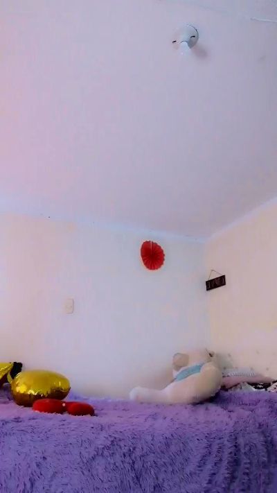 natalia_milff live cam on Cam4
