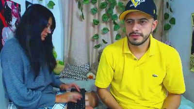 natasha_jhonny live cam on Cam4