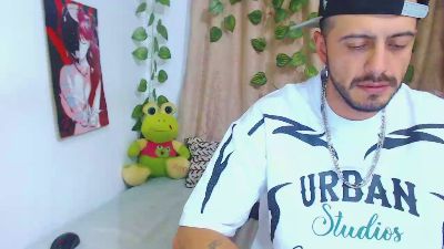 natasha_jhonny live cam on Cam4