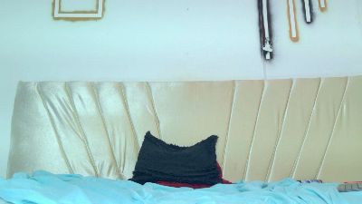 natasha_n_robin live cam on Cam4