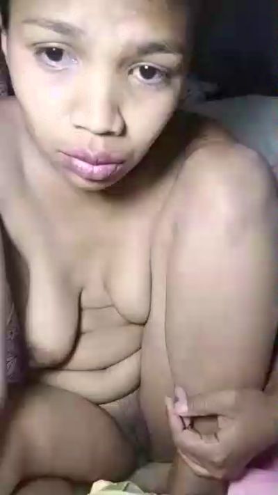 nathalie98 live cam on Cam4