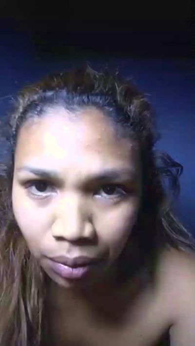 nathalie98 live cam on Cam4