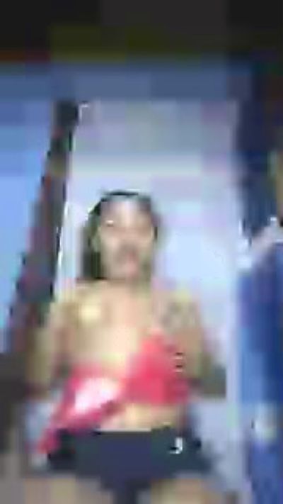 nathalie98 live cam on Cam4