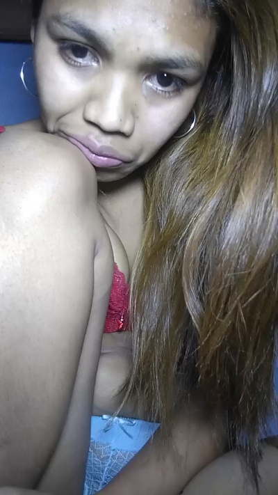 nathalie98 live cam on Cam4