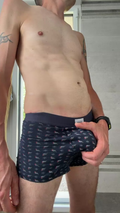 nathan626222 live cam on Cam4