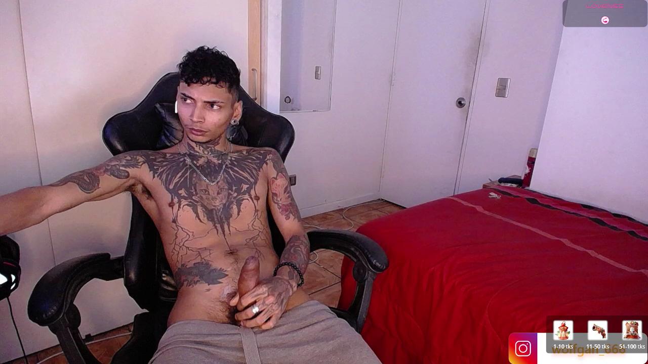 nathan_ares6666 live cam on Cam4