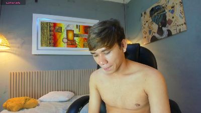 nathanclay live cam on Cam4