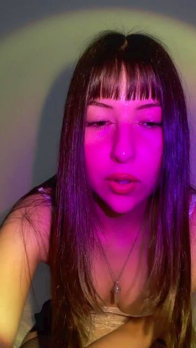 natigatitaa live cam on Cam4