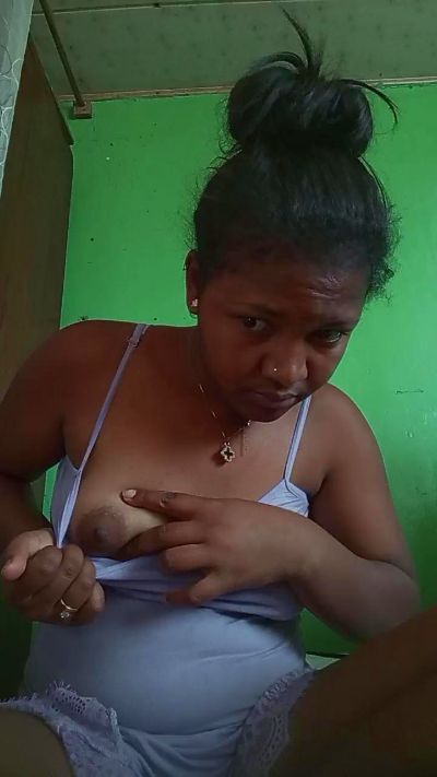 natty_kiss2 live cam on Cam4