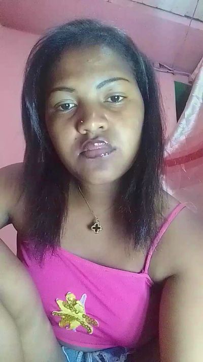 natty_kiss2 live cam on Cam4