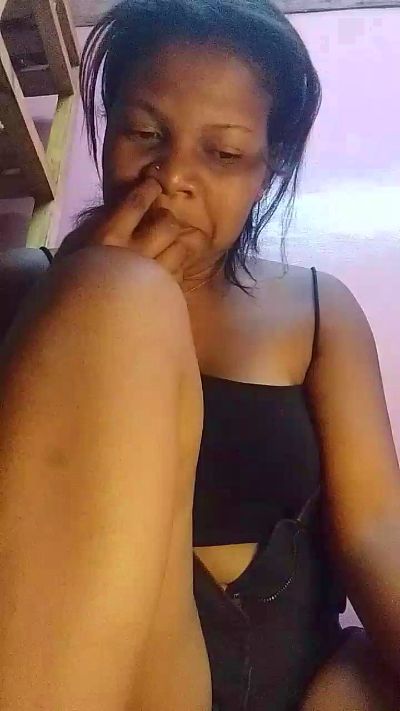 natty_kiss2 live cam on Cam4