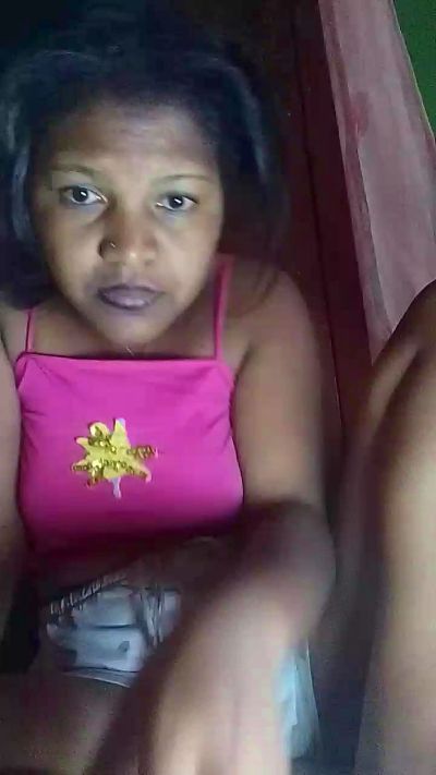 natty_kiss2 live cam on Cam4