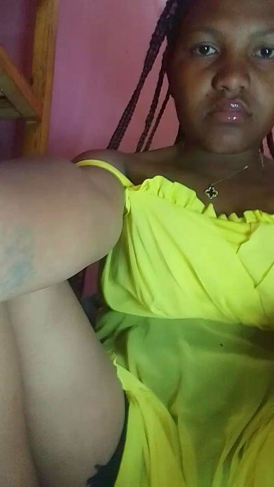 natty_kiss2 live cam on Cam4