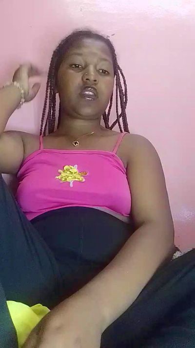 natty_kiss2 live cam on Cam4