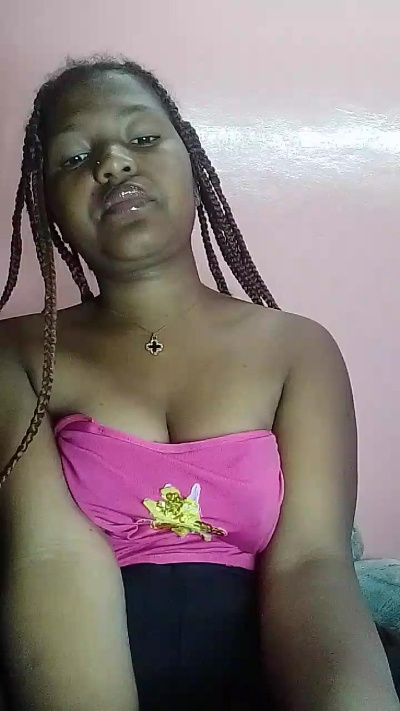 natty_kiss2 live cam on Cam4