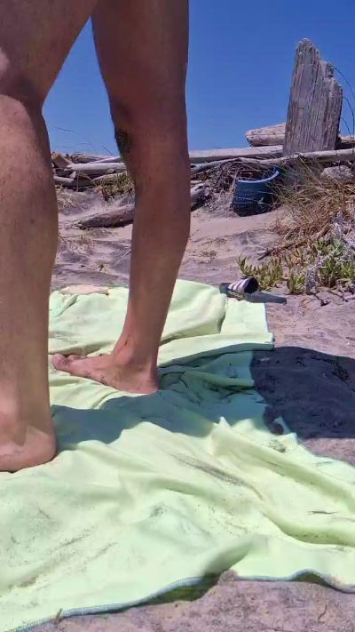 naturist__xl live cam on Cam4