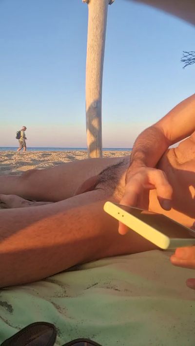 naturist__xl live cam on Cam4