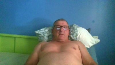 naturiste1532 live cam on Cam4