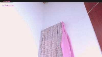 natzuki1 live cam on Cam4