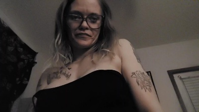 Живая веб-камера naughtyATnite, женщина, страна Соединённые Штаты