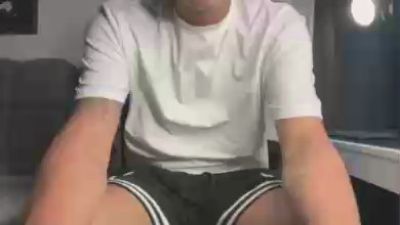 naughty_daniel live cam on Cam4