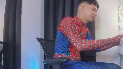 naughty_daniel live cam on Cam4