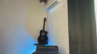 naughty_daniel live cam on Cam4