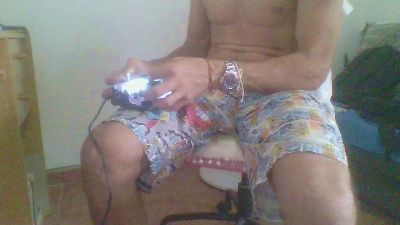 naughtyd2 live cam on Cam4