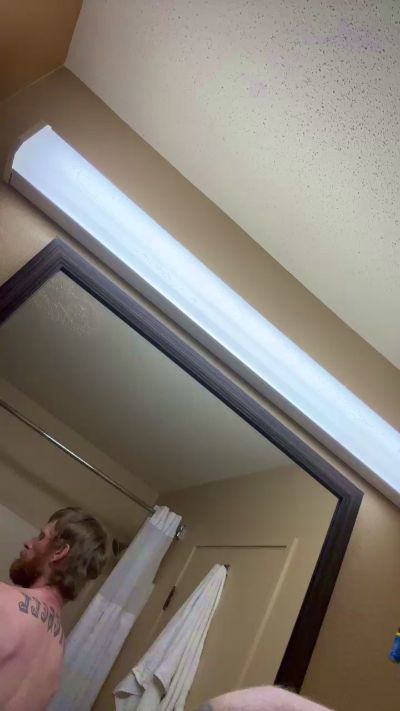 naughtyhubby3 webcam