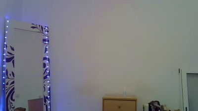 naughtyxana live cam on Cam4