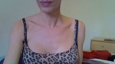 naughtyxana live cam on Cam4