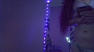 naughtyxana live cam on Cam4