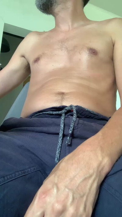 nazarin73 live cam on Cam4