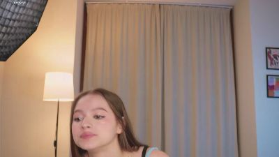 necolend live cam on Cam4