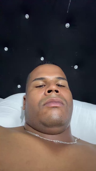 negro2998 live cam on Cam4