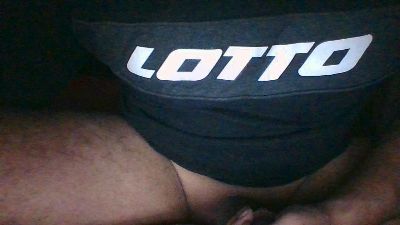negrovergon24 live cam on Cam4
