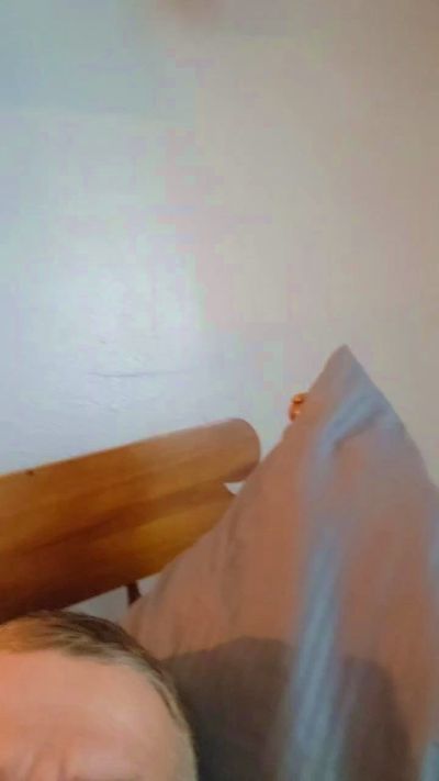 nehottie2010 live cam on Cam4